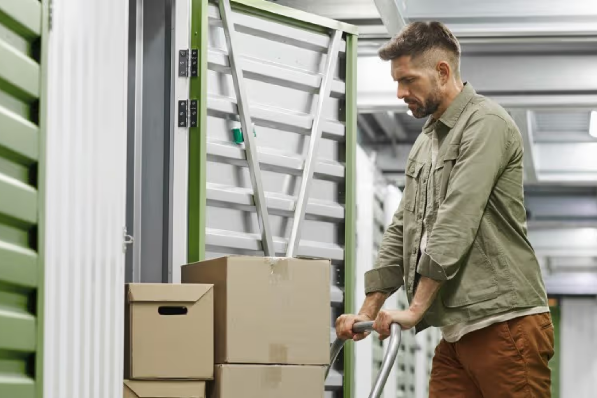 Eşya Depolama Hizmetleri Kimler İçin İdeal Bir Çözüm?